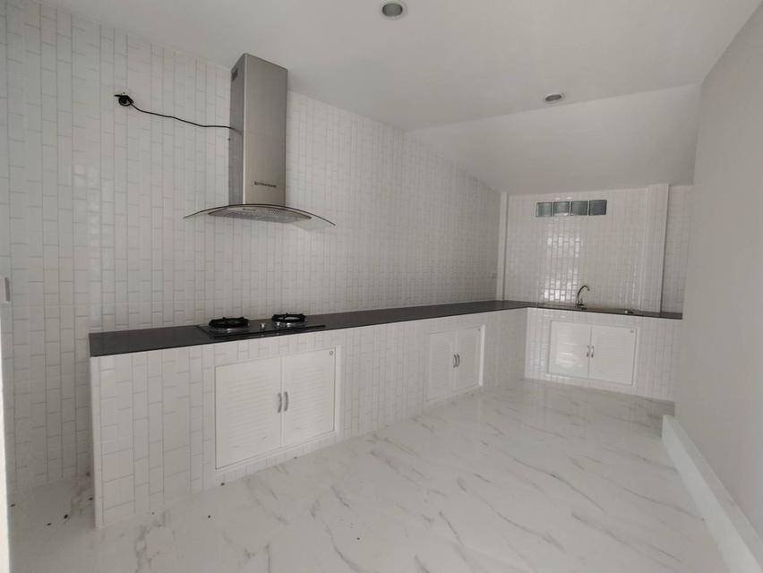 🎉 ขายบ้านเปล่า ราคา 4.8 ล้านบาท🔖 ต่อรองได้ 🏡กาญจน์กนกวิลล์ 8 (Karnkanok Ville 8)​⛳ บ้านเดี่ยวทำเลคุณภาพ​ ที่ดินกว้าง​ แปลงหัวมุม การันตีพื้นที่ใหญ่ 17