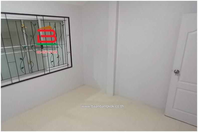  บ้านเดี่ยว 1 ชั้น หมู่บ้าน นันทวัน 10 เนื้อที่ 34.9 ตรว. (ซอยเลียบวารี 37) ถนนสุวินทวงศ์-หนองจอก แขวงโคกแฝด เขตหนองจอก กรุงเทพฯ 7