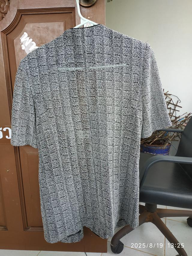 เสื้อสาวมั่น