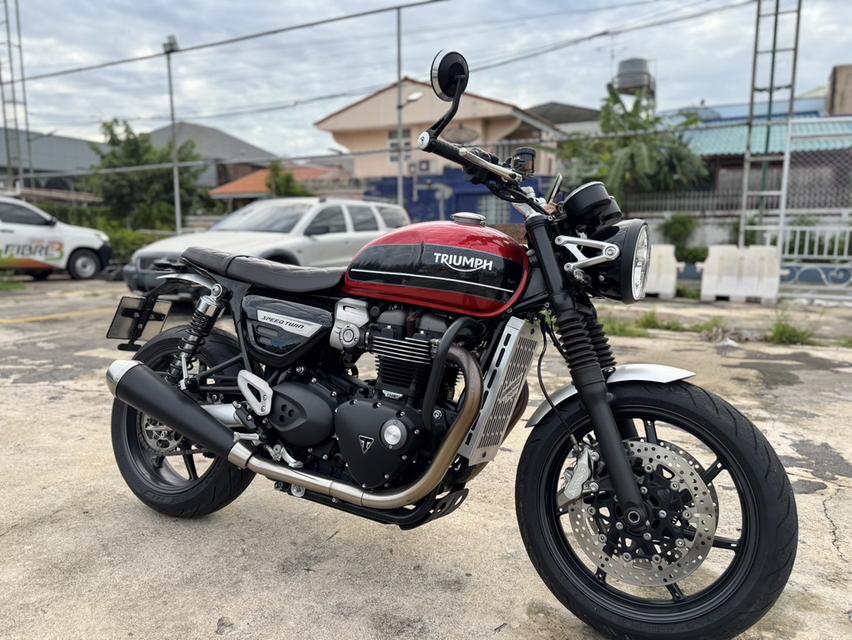 TRIUMPH SPEED TWIN 1200 ปี2019  ติดต่อ 098 467 2773 ไอดีไลน์  Somchay1340 7