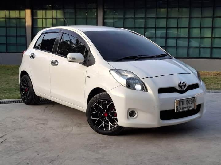 Toyota Yaris  2012 ปล่อยขายด่วน 3