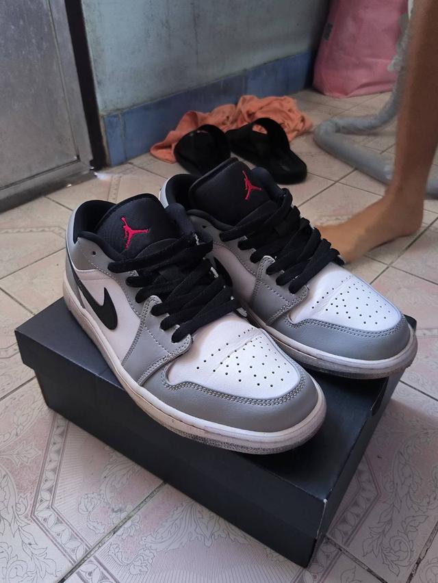 Jordan 1 Low Light Smoke Grey