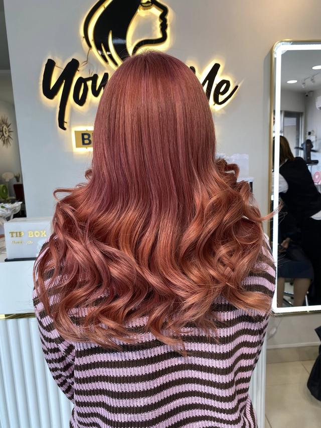 You&Me Beauty Salon Huahin (ยูแอนด์มี บิวตี้ ซาลอน หัวหิน) ร้านทำผมประจวบฯ ออกเเบบทรงผม ทำสีผม ยืดผม ดัดผม ซ่อมผมเสีย ทำเล็บ ต่อขนตา ประจวบคีรีขันธ์ รูปที่ 9