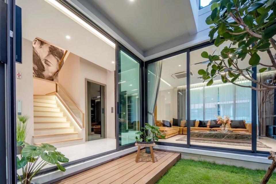 ขาย บ้านเดี่ยว 3 ชั้น Highbury วัชรพล-รามอินทรา 60 ตร.วา แต่งครบทั้งหลัง พร้อมลิฟต์และสระว่ายน้ำส่วนตัว 6