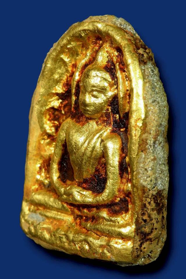 พระซุ้มกอเนื้อว่านหน้าทอง รูปที่ 2