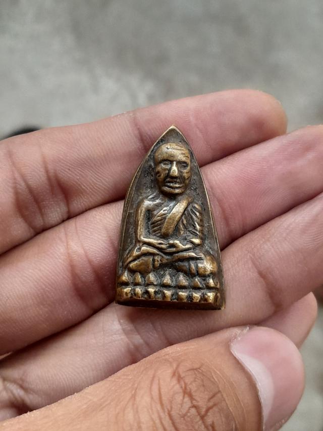 หลวงปู่ทวดเตารีดA หน้ายักษ์