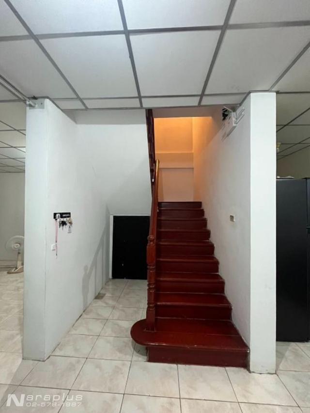 68121158 : ขายทาวน์เฮ้าส์ 2 ชั้น ขนาด 3 ห้องนอน บนที่ดิน 20.6 ตารางวา หมู่บ้านซื่อตรง ลีลาวดี ซอย พหลโยธิน 54/1 บ้านสวย น่าอยู่ ราคาดีๆ 10