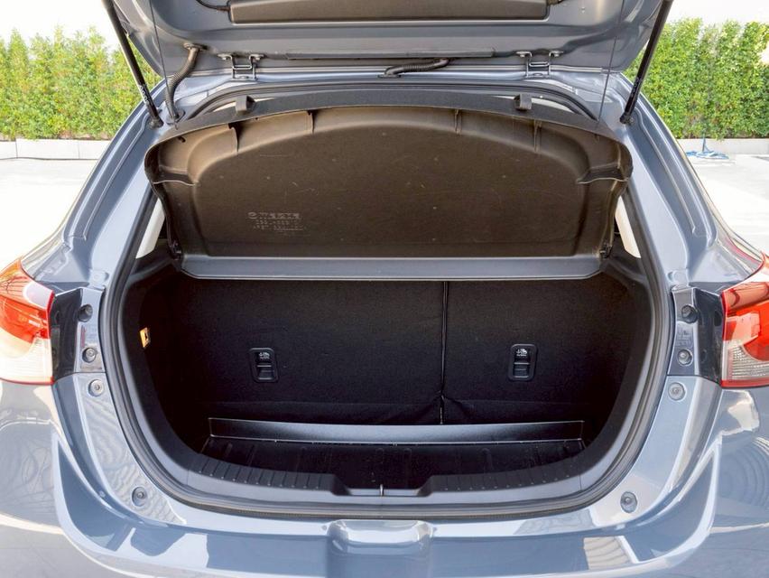 Mazda2 1.3 Sports S-Leather ปีจด 2021 ♨️ #ประกันเครื่องเกียร์หลังการขาย3ปี / 30,000km. ♨️ 12