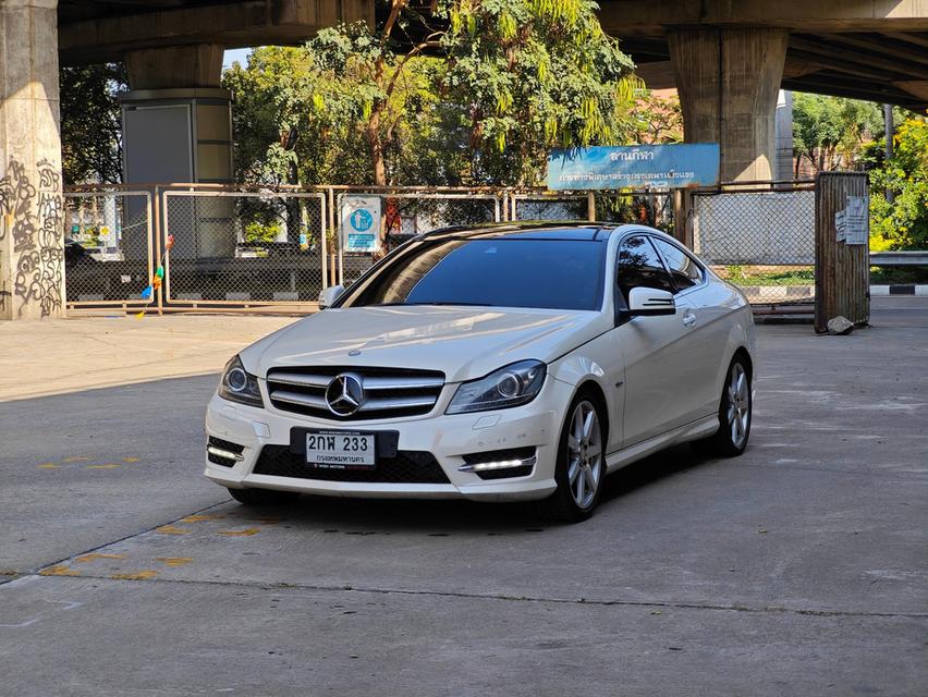 ขายรถ Benz C180 Coupe Amg   ปี 2012 สีขาว เกียร์ออโต้ 3