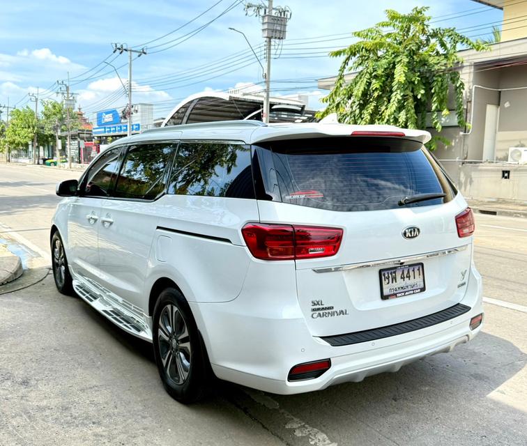 ขาย Kia Grand Garnival 2.2SXL ปี20 4