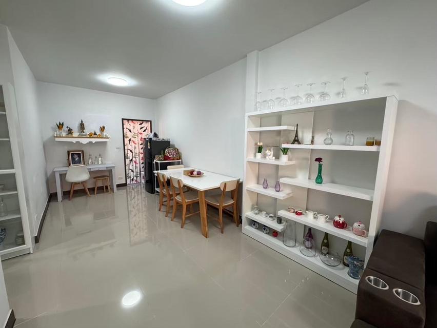 บ้านแฝดทาวโฮมชั้นเดียว 12