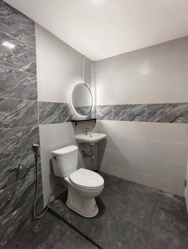 หมู่บ้านสมชายพัฒนา  7