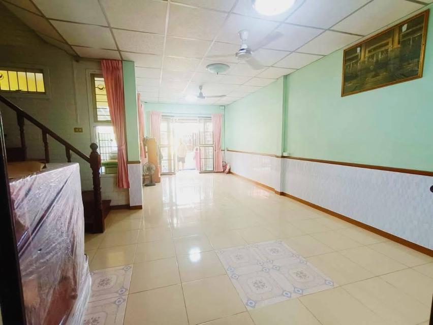 บ้านทาวน์เฮ้าส์ มือสอง (เจ้าของขายเอง) 3