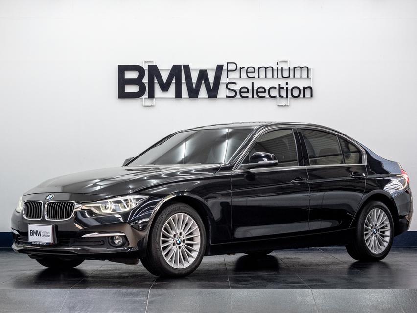 BMW (F30) -320d Luxury Line ปี2016 8