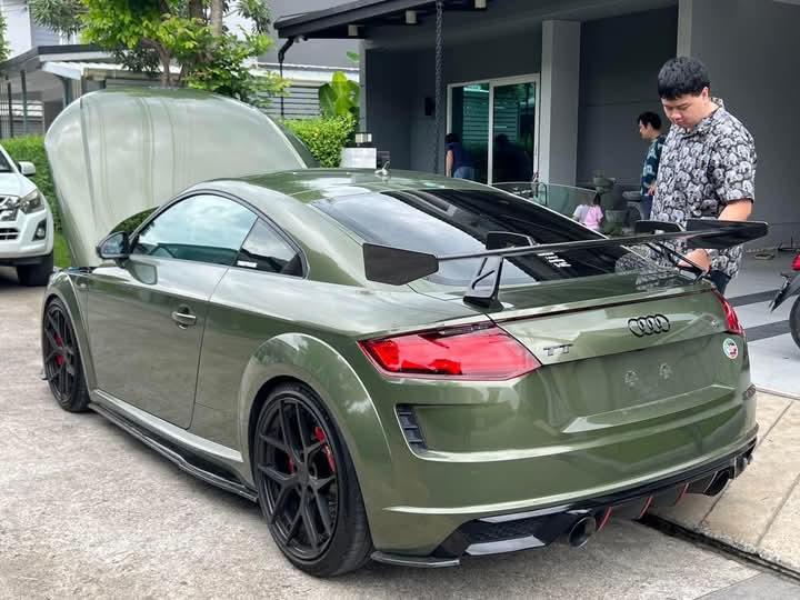 Audi TT สีเขียว 4