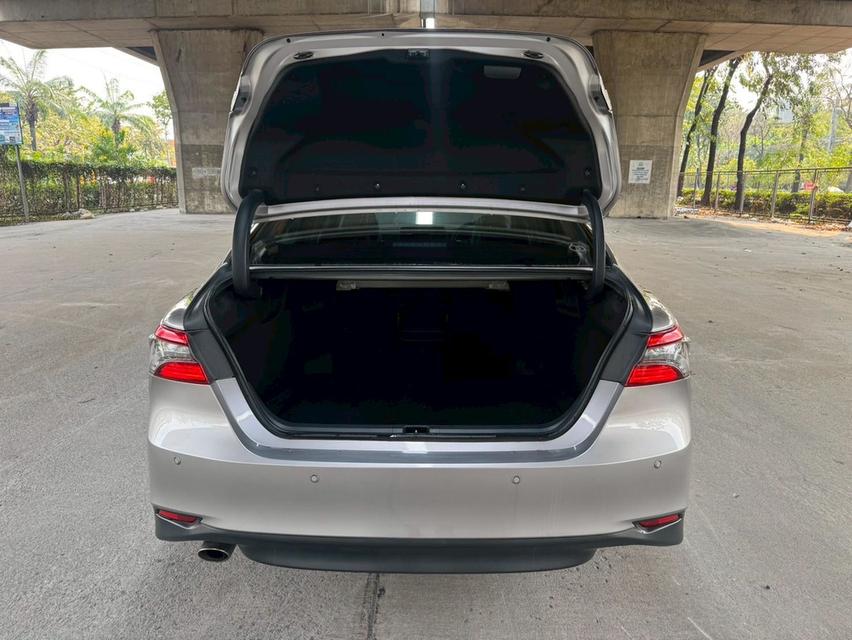 🔥ฟรีดาวน์ รถสวยมือเดียว ปีใหม่ ขับดีมาก Toyota CAMRY 2.5 HEV PREMIUM AT ปี 2022 รูปที่ 10
