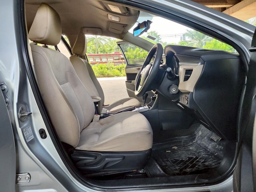 Toyota Altis 1.8 E AT ปี 2014 11