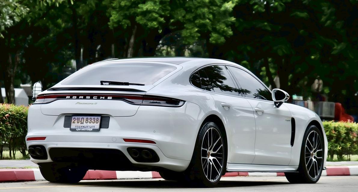 Porsche Panamera 4 E-Hybrid (Facelift)