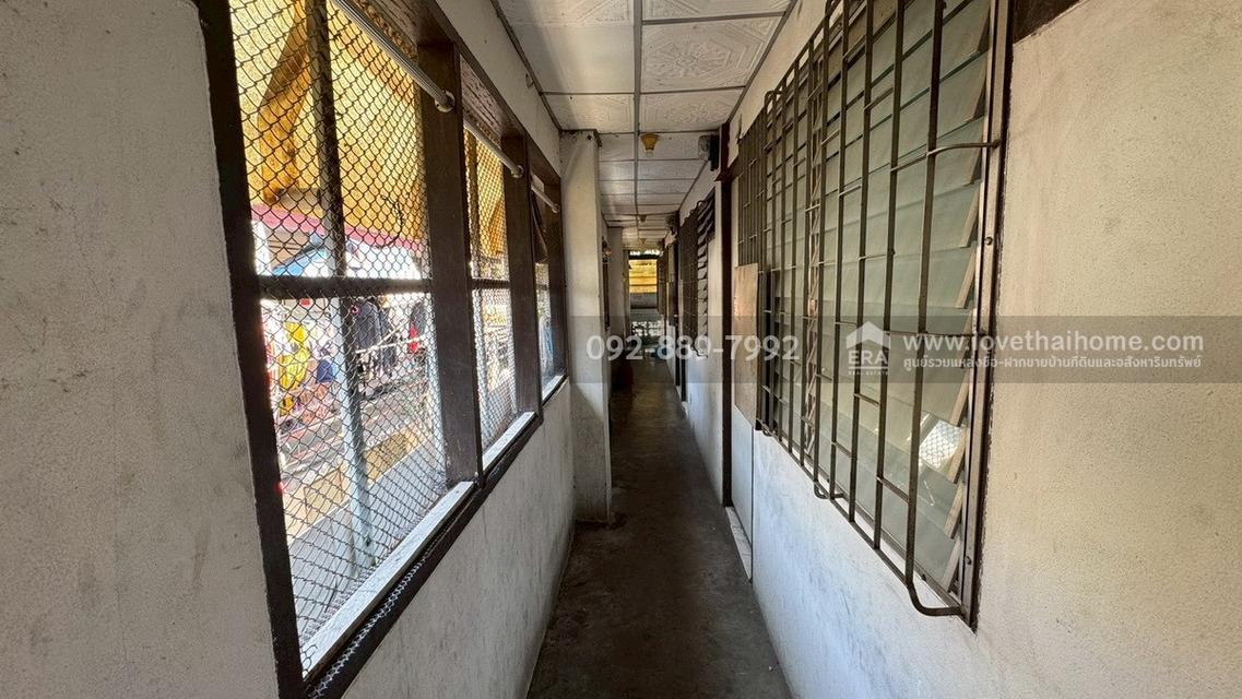 ขายที่ดิน ถนนลาดพร้าว80 ซอย22 พื้นที่ 100 ตารางวา พร้อมสิ่งปลูกสร้างบ้าน 2 ชั้น ขายเพียง 14 ล้านบาท ใกล้รถไฟฟ้าสายสีเหลือง สถานีลาดพร้าว71 8