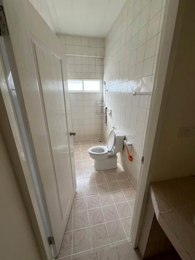 🏡 ให้เช่าทาวน์เฮ้าส์ 2 ชั้น2คูหา ทำเลเศรษฐกิจ ใกล้สนามบิน #เมืองเชียงใหม่ ราคาเพียง 22,000 บาท/เดือน ✨ 清迈市区双联两层联排别墅出租 6 卧室 3 卫生间 – 租金 22,000 泰铢/月 ✨ 8