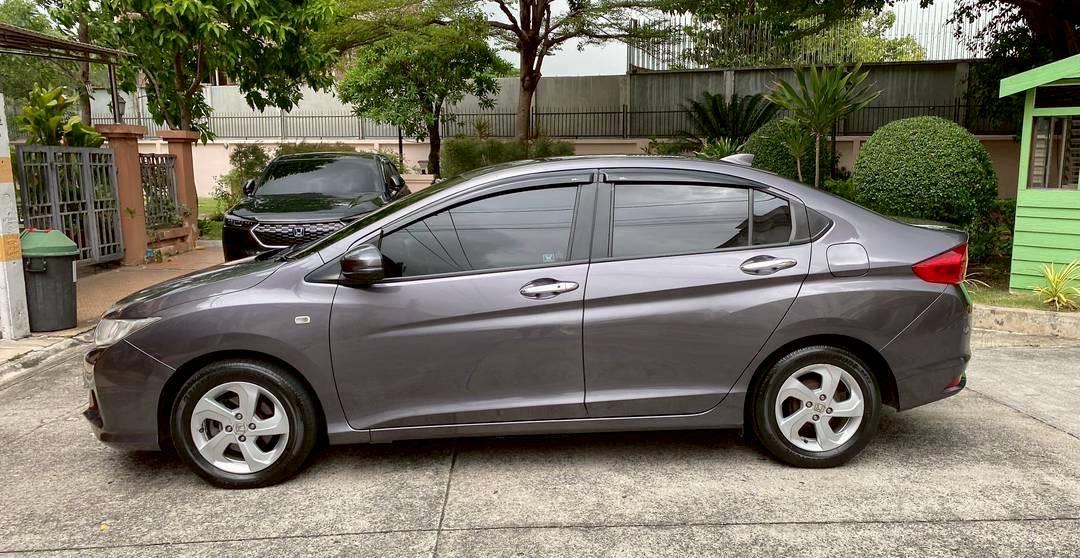 HONDA CITY 1.5 V+ ปี 2015 มือเดียวป้ายแดง รถสวยน๊อตไม่ขยับสักตัว รูปที่ 2