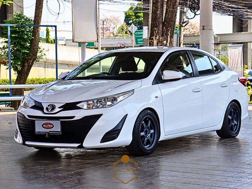 รถยนต์ toyota 3