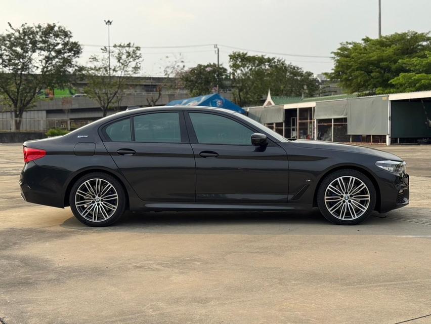 BMW 530e M Sport ปี 2019 ไมล์ 87,xxx km