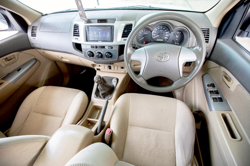 Toyota Vigo Champ Double Cab 2.7 E 4ประตู  ปี 2013 สีขาว 15