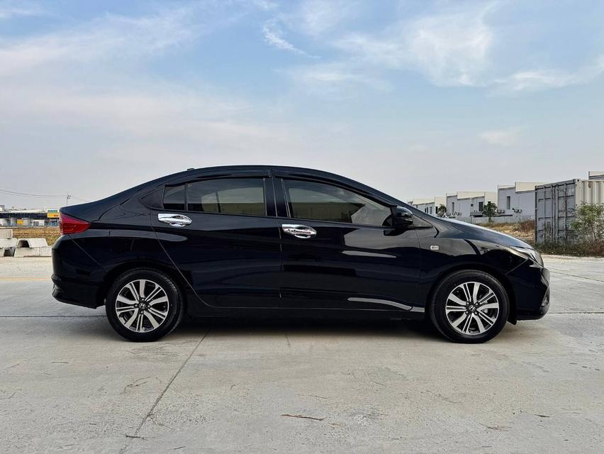 HONDA CITY ปี 2018 1.5 V เกียร์ออโต้ 5