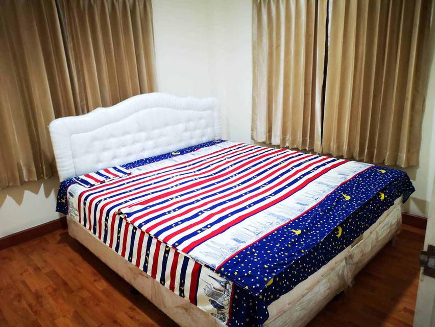 ให้เช่าบ้านเดี่ยวใหม่ 2 ชั้น หมู่บ้านวราบดินทร์ ลำลูกกาคลอง 5 ปทุมธานี  หลังมุม พท.100 ตรว.4นอน 3 น้ำ จอดรถ 4 คัน  มีเฟอร์+เครื่องใช้ไฟฟ้าพร้อมอยู่  ต 9