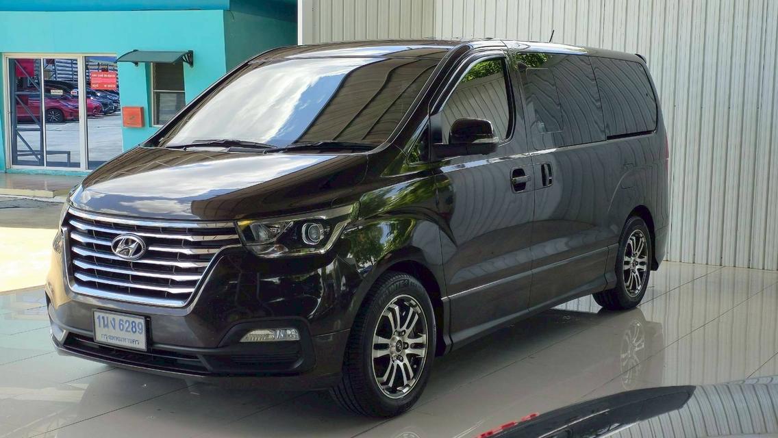 ขาย Hyundai H1 2.5Deluxe ปี19
