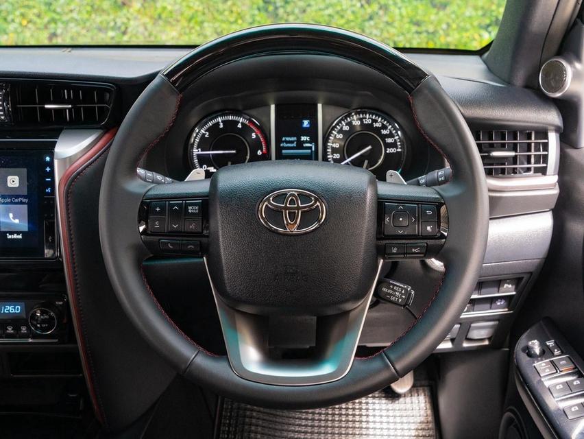 TOYOTA FORTUNER 2.4 LEGENDER BLACK TOP 2WD 2026Fortuner Legender Black Top หล่อสุด ทรงสปอร์ต ออฟชั่นเต็ม รูปที่ 9