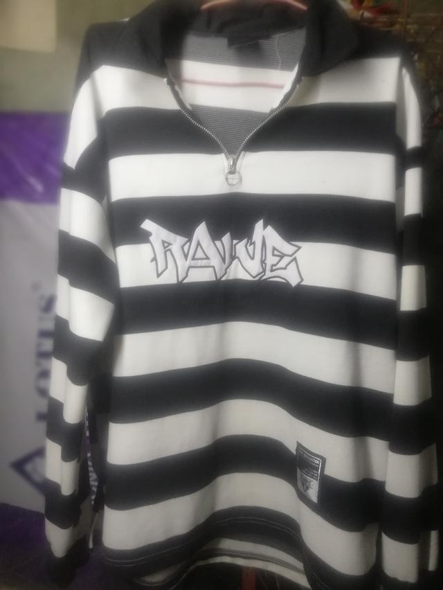 เสื้อแบรนด์​