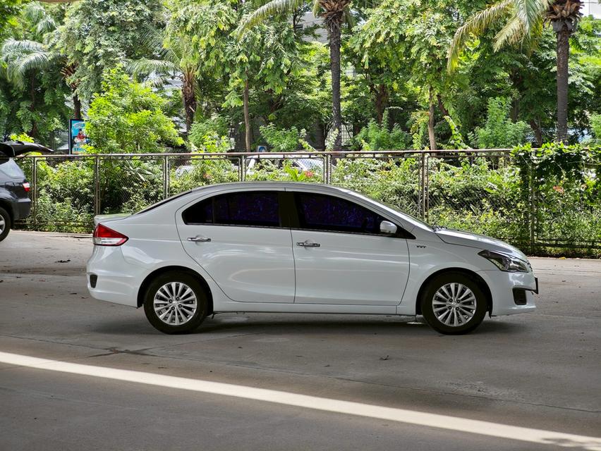 ขายรถ Suzuki Ciaz 1.25GLX ปี 2017 สีขาว เกียร์ออโต้ 8