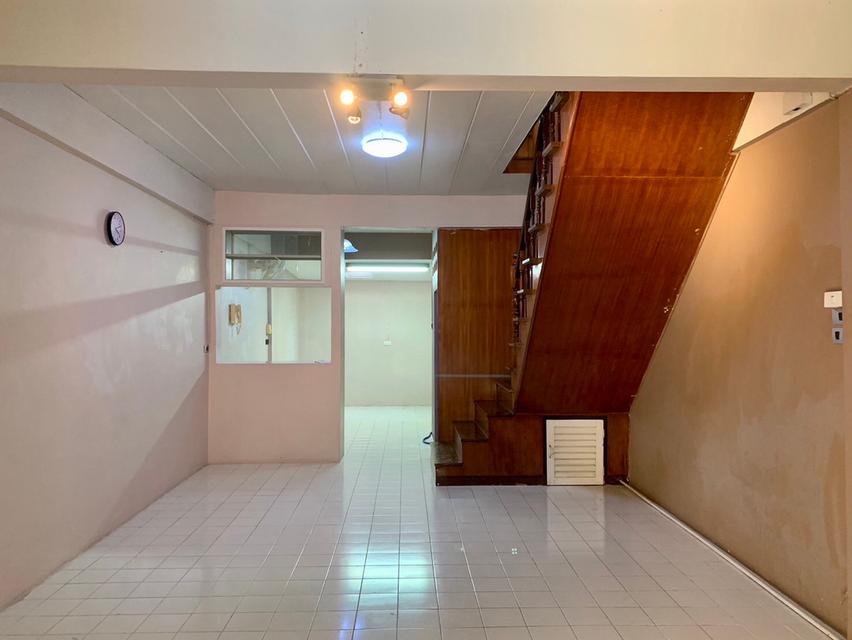 ขายทาวน์เฮ้าส์หมู่บ้านพระปิ่น3 อ.บางใหญ่ ทำเลดี อยู่ซอยต้นๆโครงการ สภาพดี บ้านสวยสะอาด สิ่งแวดล้อมดี แหล่งชุมชน 2