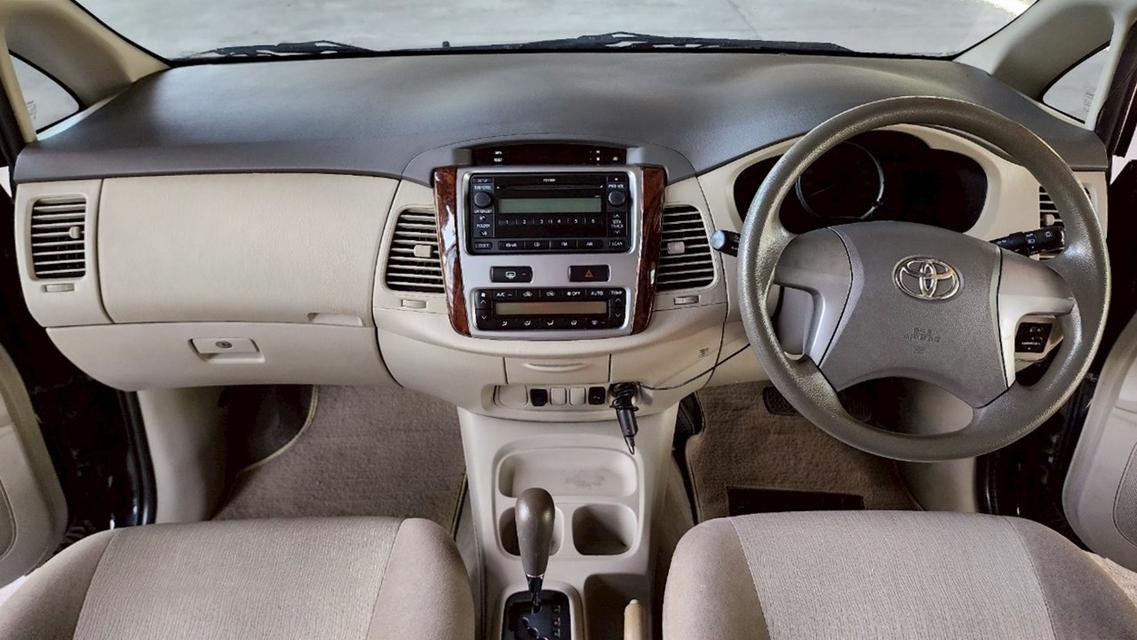 Toyota INNOVA 2.0 G AT ปี 2013 11