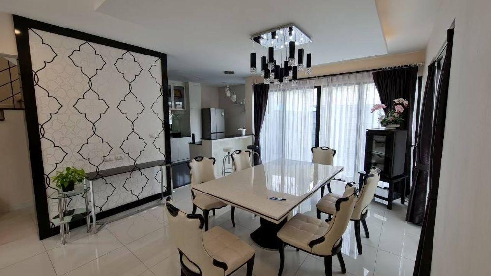 ให้เช่าบ้านเดี่ยว 3 ชั้น หมู่บ้านลุมพินี อ่อนนุช–บางนา เฟอร์นิเจอร์ครบ พร้อมอยู่ 6