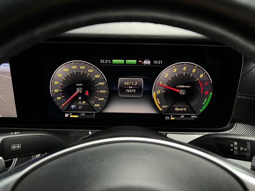 Benz EClass E350e AMG ปี2017 วิ่ง 70000KMแท้  หลังคาแก้วPanoramic 2