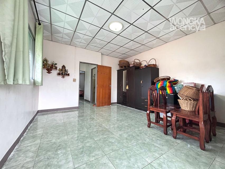 ขายบ้าน ทาวน์เฮาส์ พร้อมที่ดิน หมู่บ้านบดิพัฒน์ 2 แพรกษา ขนาด 42.3 ตร.ว. ใกล้รถไฟฟ้า BTS มีพื้นที่ใช้สอย ใกล้นิคม ใกล้โรงเรียน 6