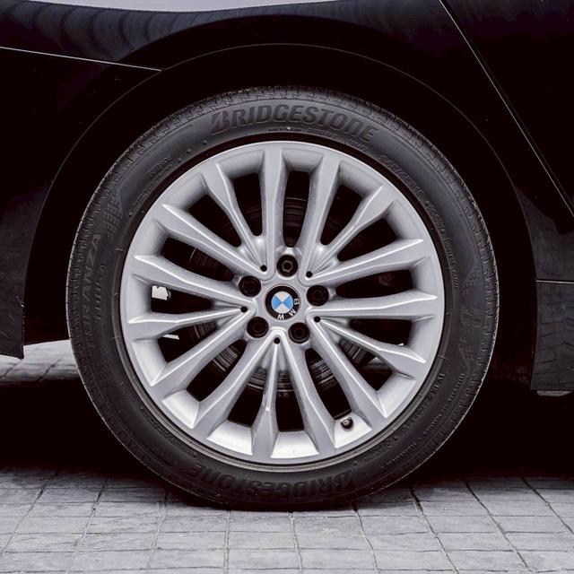 รหัสรถ 67GG2585 BMW 520d Luxury Limousine G30 ปี2017 7