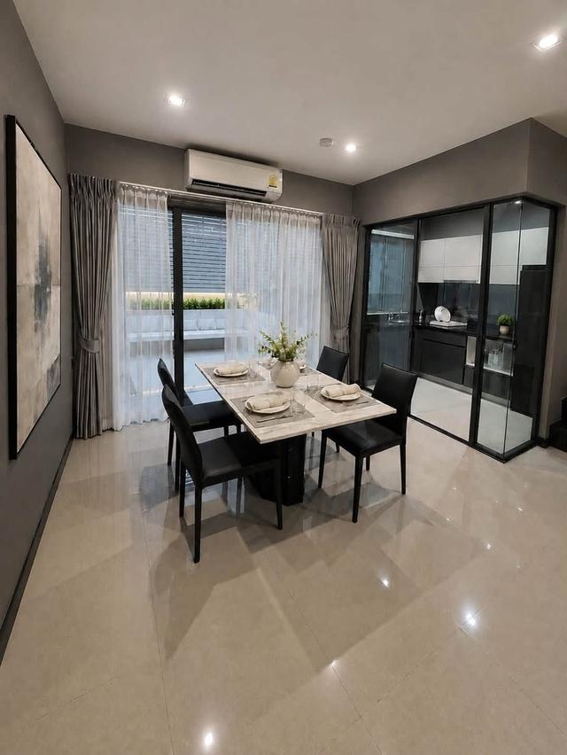 U1473 ให้เช่าทาวน์โฮม 3 ชั้น ระดับพรีเมียม พร้อมพื้นที่สวน at LANDMARK EKAMAI RAMINDRA บ้านพร้อมเฟอร์ ทำเลดีเดินทางสะดวกเข้าออกได้หลายทาง 9