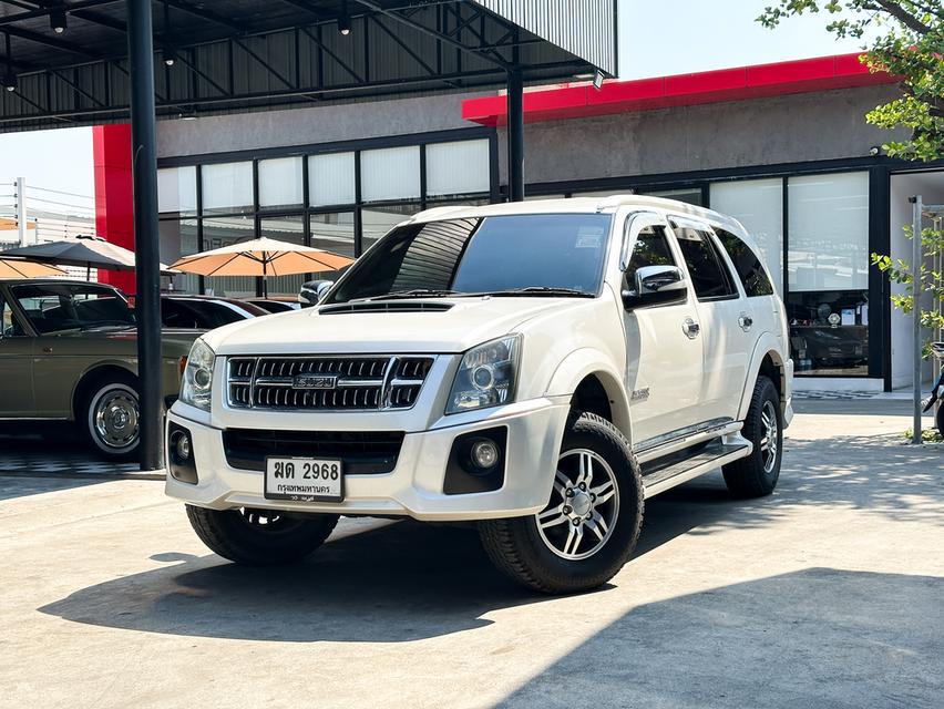 ขายรถ Isuzu MU-7 3.0 Choiz Suv ปี 2012 สีขาว เกียร์ธรรมดา