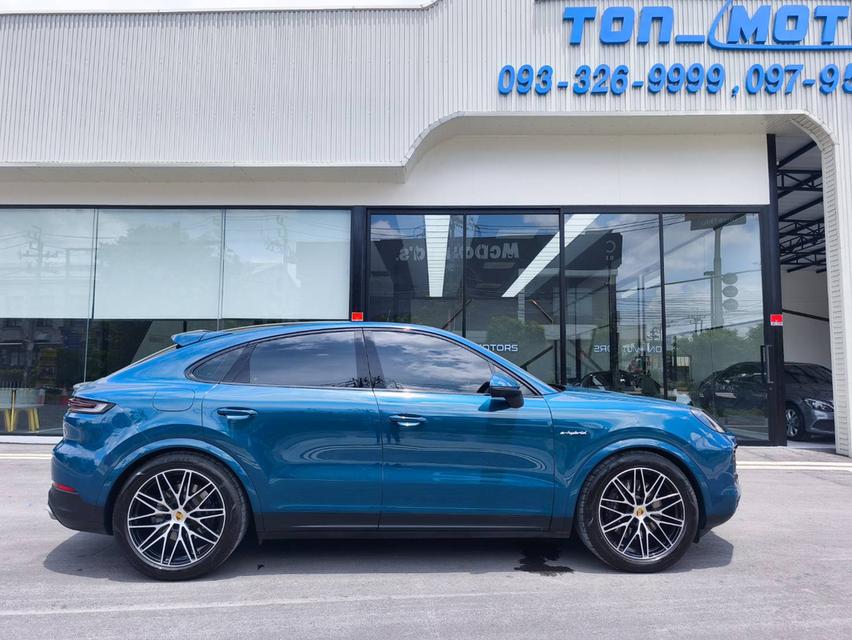 รหัสรถ KPV53 2024 จด 25 Porsch Cayenne Coupe Platinum Edition