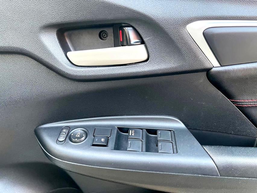 Honda Jazz Auto s ปี61 (2018) รูปที่ 12