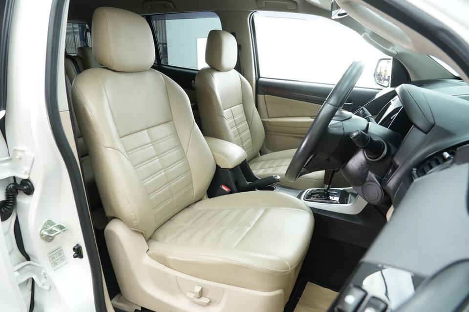 2018 ISUZU MU-X 3.0 DVD Navi 2WD สีขาว เลขไมล์ 82729 กม. 14