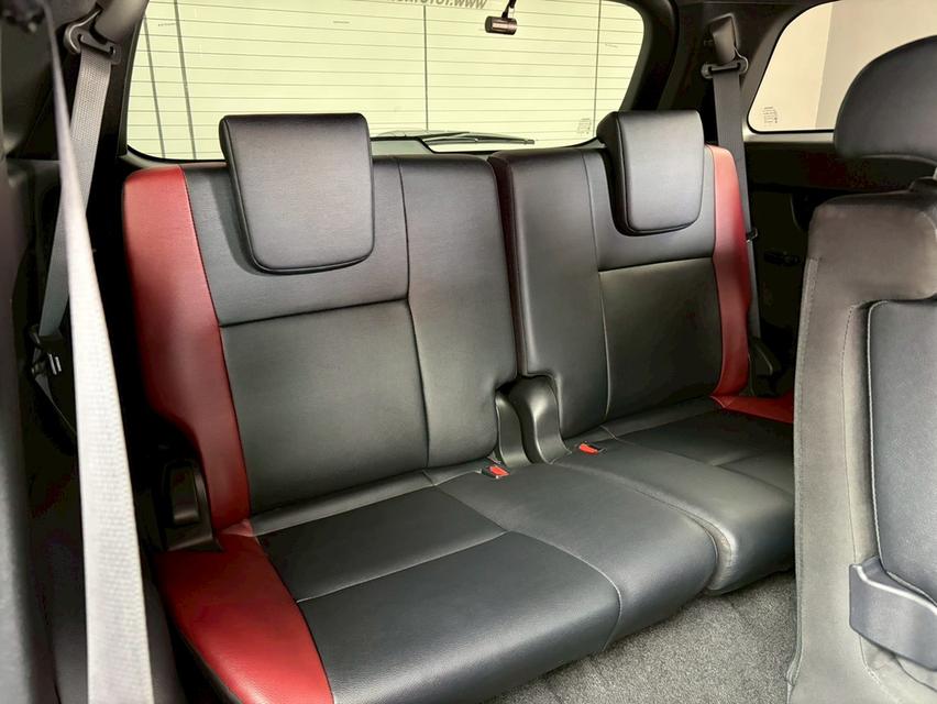 TOYOTA FORTUNER 2.4 LEGENDER BLACK TOP ปี 2022 โฉม ปี15-ปัจจุบัน (ป้ายสลับออก) รูปที่ 12