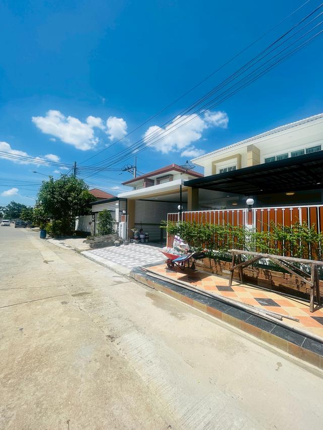 หมู่บ้านบัวทอง4 4