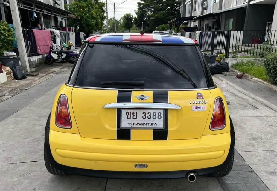 Mini Cooper ปี 2012 สีเหลือง 5