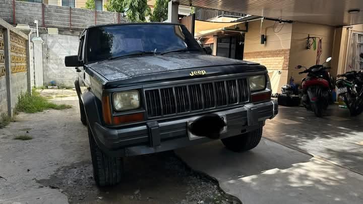 Jeep Cherokee ปี 1995 3