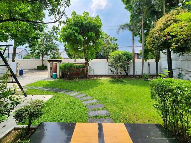 ให้เช่า บ้าน หมู่บ้านบ้านลาดพร้าว Exclusive ถ.เลียบด่วนเอกมัย-รามอินทรา ตรงข้าม ห้างเดอะคริสตัล ซอยโยธินพัฒนา 3  5